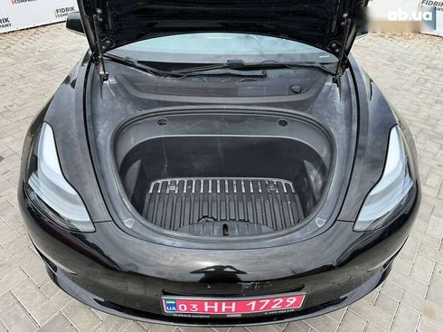 Tesla Model 3 2019 - фото 16