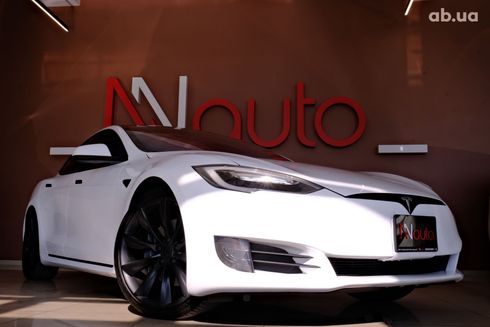 Tesla Model S 2016 белый - фото 4