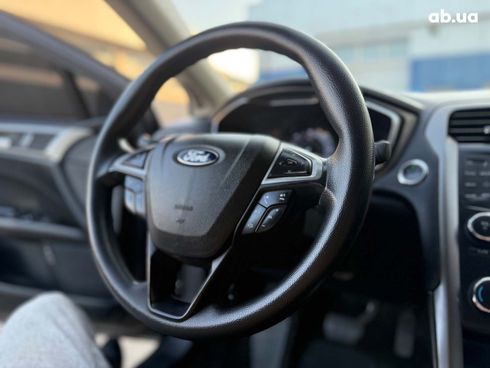 Ford Fusion 2017 черный - фото 30