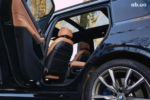 BMW X7 2021 - фото 24