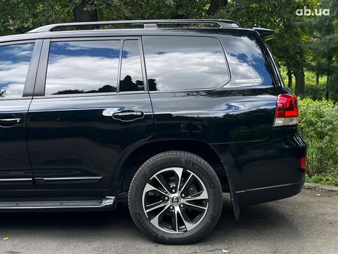 Toyota land cruiser 200 2017 черный - фото 13