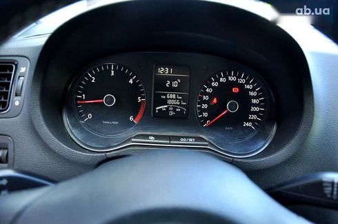 Volkswagen Polo 2010 - фото 29