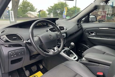 Renault Scenic 2013 - фото 9