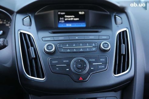 Ford Focus 2017 - фото 19