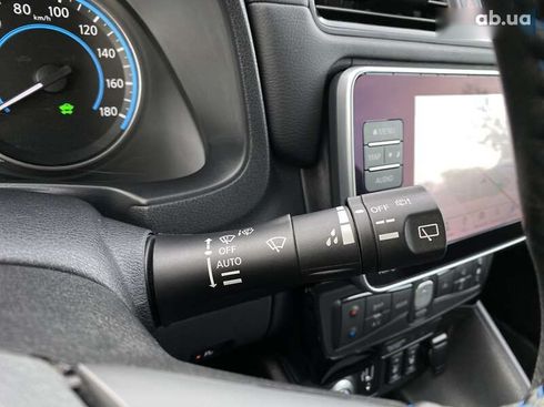 Nissan Leaf 2020 - фото 30