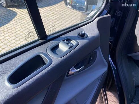 Ford Tourneo Custom 2017 - фото 12