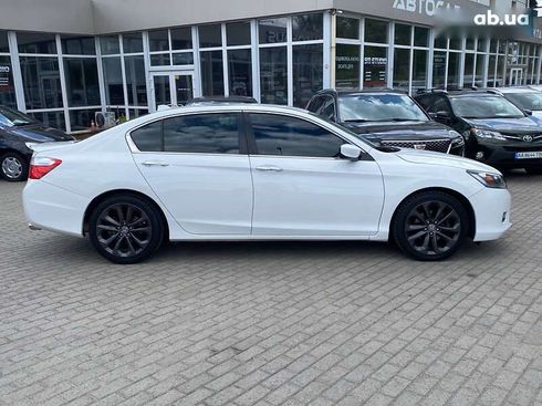 Honda Accord 2015 - фото 5
