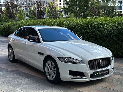 Jaguar XF 2016 - фото 2