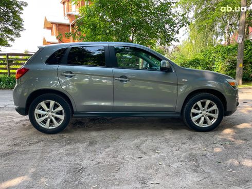 Mitsubishi Outlander 2015 серый - фото 7