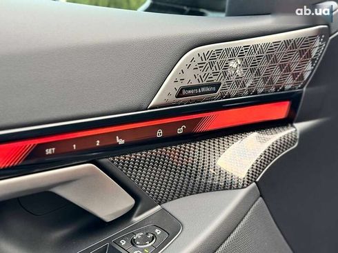 BMW M5 2025 - фото 29