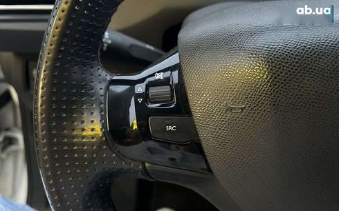 Peugeot 308 2016 - фото 14