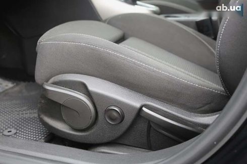 Opel Astra 2011 - фото 22