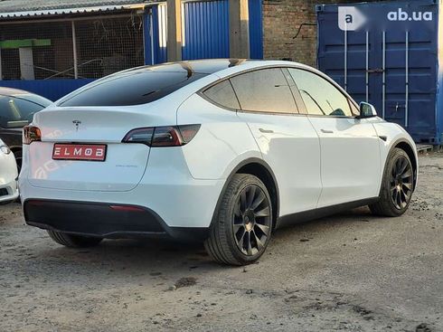 Tesla Model Y 2022 - фото 7