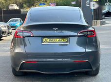 Продаж вживаних Tesla Model Y в Чернівецькій області - купити на Автобазарі