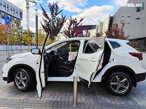 Nissan Qashqai 2019 - фото 11