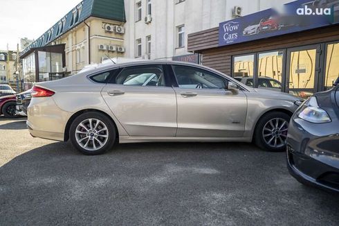 Ford Fusion 2016 - фото 16