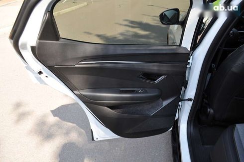 Renault Megane 2023 - фото 26