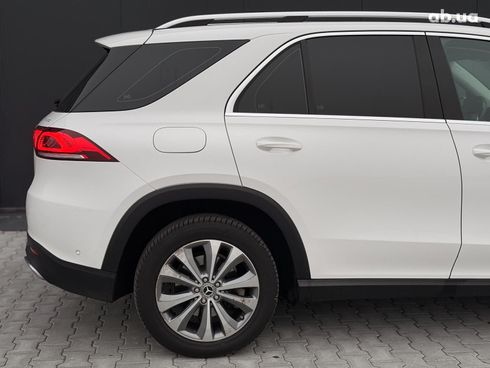 Mercedes-Benz GLE-Class 2019 белый - фото 101