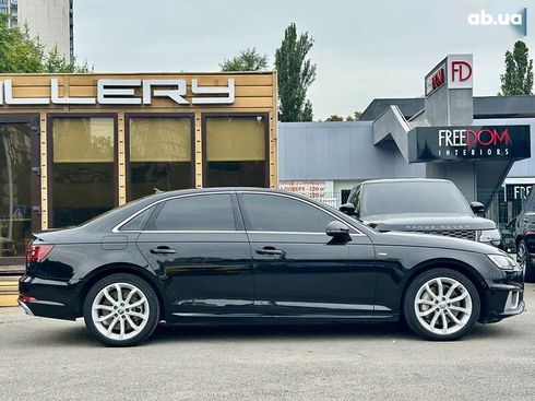 Audi A4 2018 - фото 9