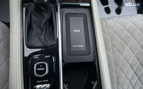 Volvo XC90 2015 - фото 29