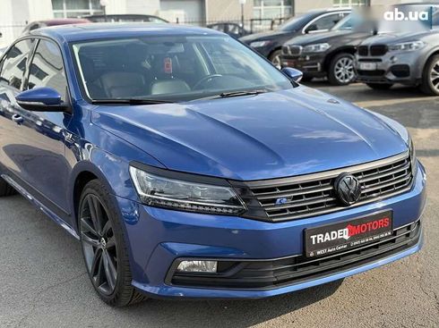 Volkswagen Passat 2016 - фото 2