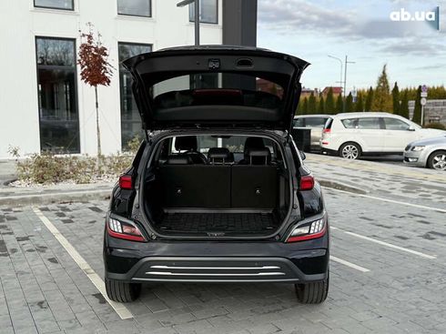 Hyundai Kona Electric 2021 - фото 10