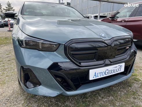 BMW i5 2023 - фото 3