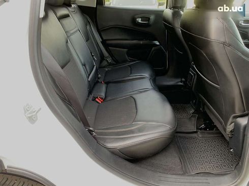Jeep Compass 2018 - фото 30