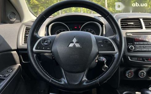 Mitsubishi Outlander 2015 - фото 14