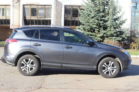 Toyota RAV4 2016 - фото 6