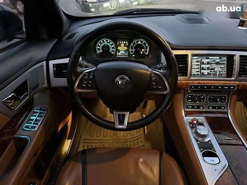Jaguar XF 2014 - фото 17