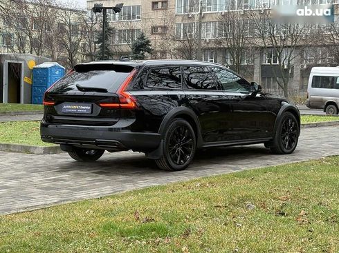 Volvo V90 Cross Country 2022 - фото 13