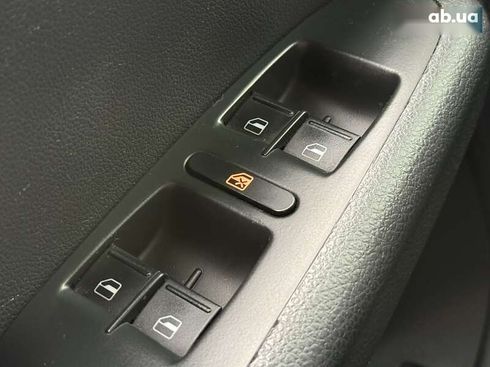 Volkswagen Jetta 2011 - фото 28