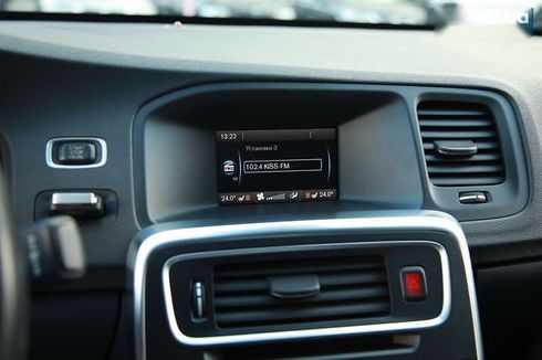 Volvo S60 2014 - фото 14