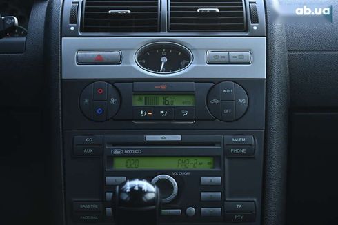 Ford Mondeo 2006 - фото 24