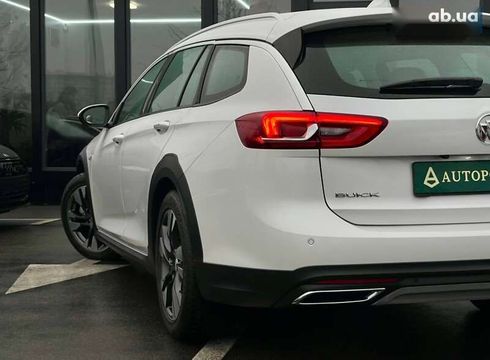 Buick Regal 2018 - фото 10