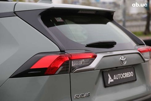 Toyota RAV4 2019 - фото 9