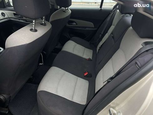 Chevrolet Cruze 2014 - фото 22