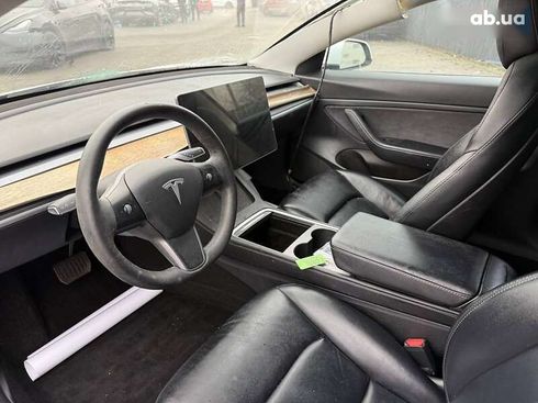 Tesla Model 3 2021 - фото 5