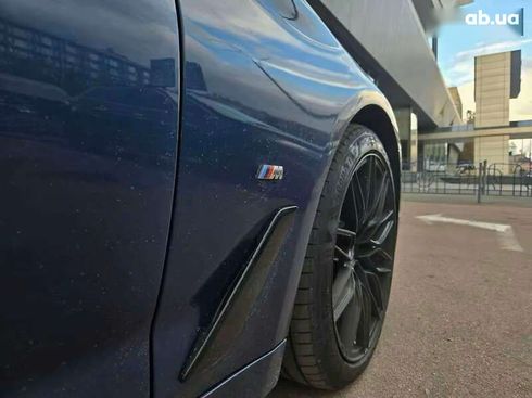 BMW 5 серия 2021 - фото 10