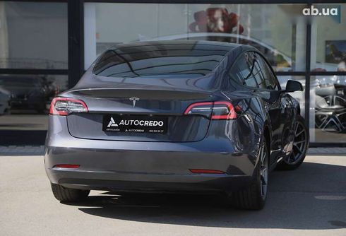 Tesla Model 3 2021 - фото 2