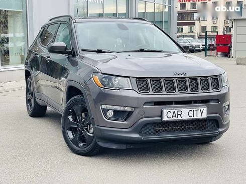 Jeep Compass 2019 - фото 9