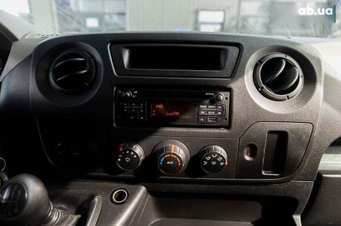 Renault Master 2018 - фото 20