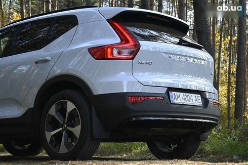 Volvo XC40 2024 - фото 21