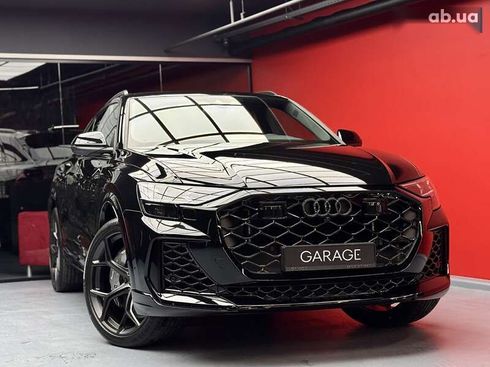 Audi RS Q8 2024 - фото 13