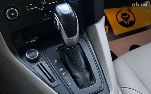 Ford Focus 2015 - фото 16
