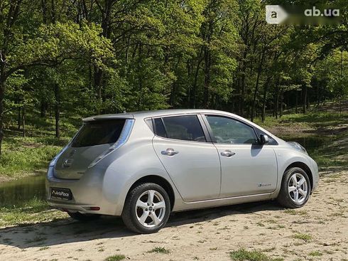 Nissan Leaf 2013 - фото 2