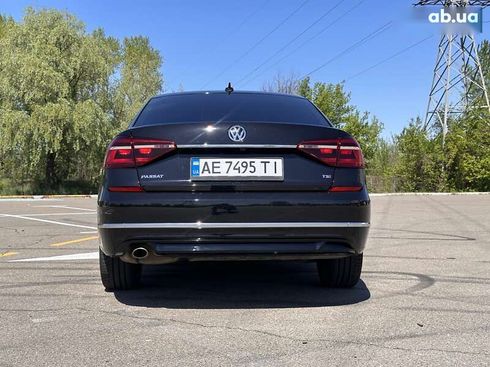 Volkswagen Passat 2017 - фото 22