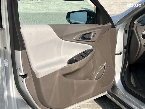 Chevrolet Malibu 2019 серый - фото 42
