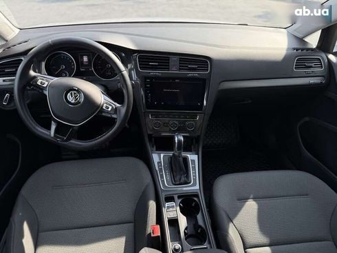 Volkswagen e-Golf 2017 - фото 7